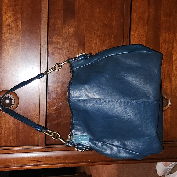 Coach Handbag - Picture 6 of 8